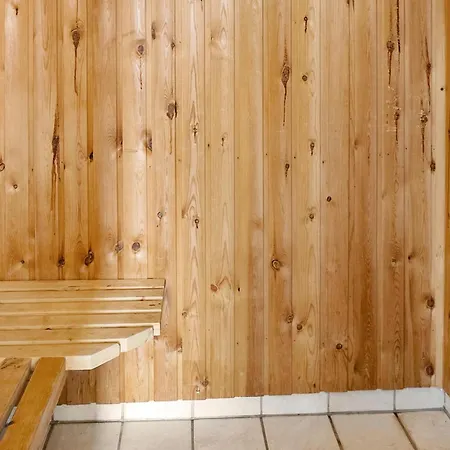 Dom wakacyjny Gorgeous In With Sauna Hejls