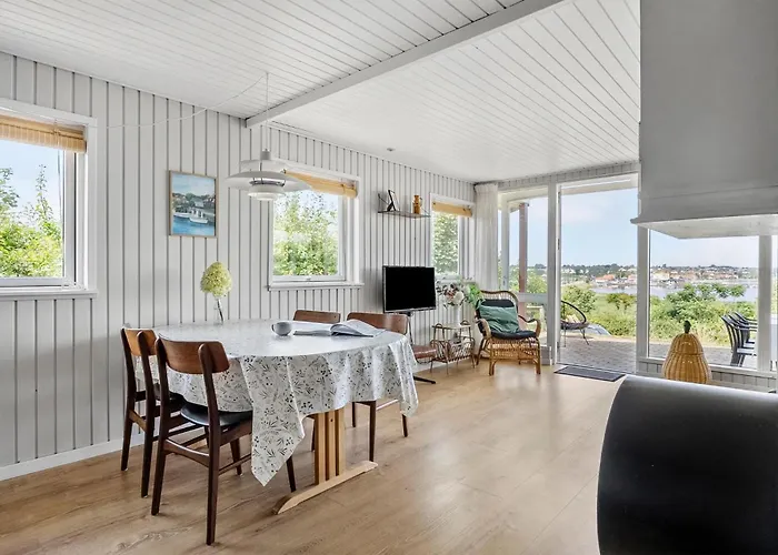 Feriehus Gorgeous In With Sauna *